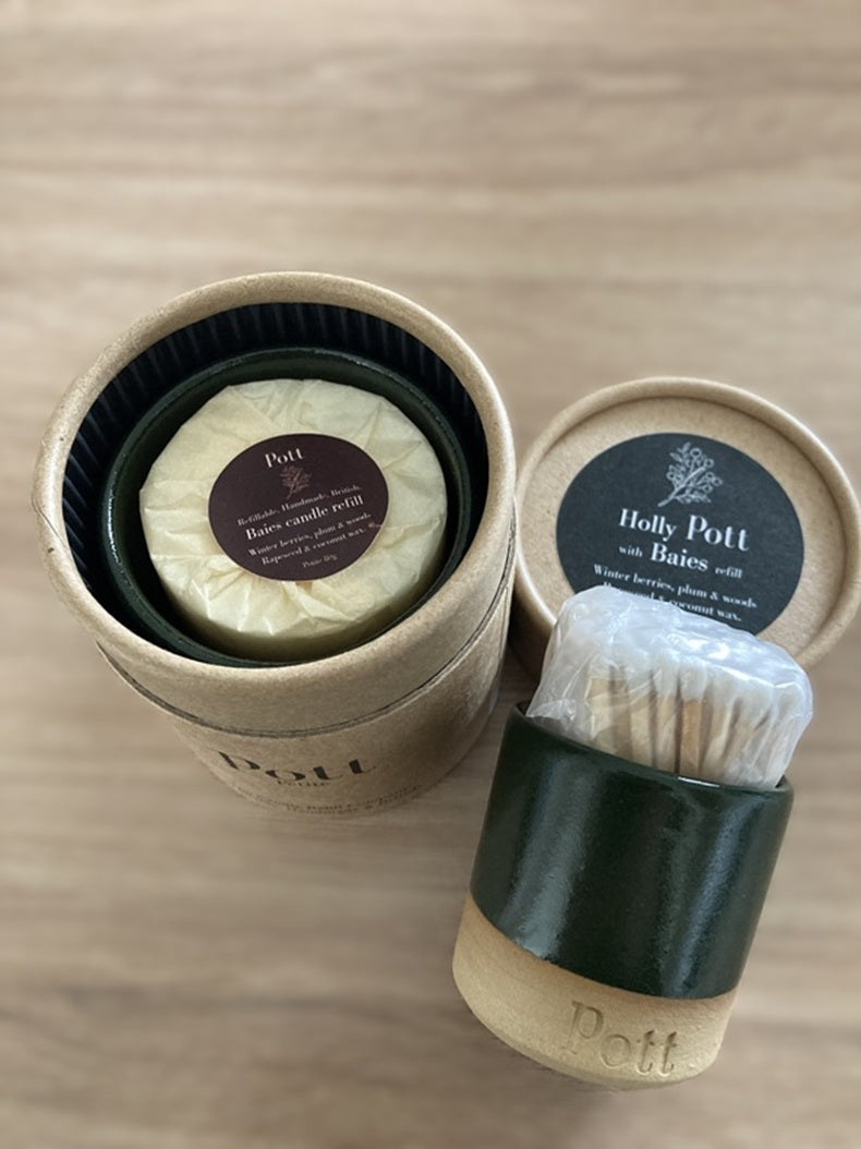 The Holly Petite Candle and Matchsticks