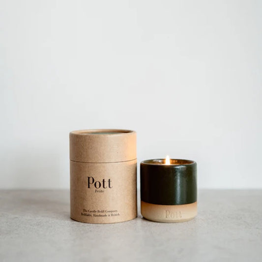 The Holly Petite Candle and Matchsticks